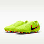 Tacos de fútbol para terreno firme de corte low Nike Tiempo Legend 10 Pro