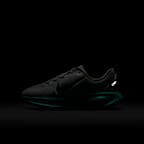 Nike Vomero 18 Older Kids' Road Running Shoes