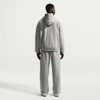 Nike Solo Swoosh Fleece-Hose mit offenem Saum (Herren)