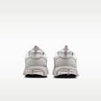 Nike Vomero 5 大童反光裝飾鞋款