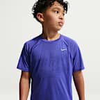 Nike Stride Big Kids' Dri-FIT Short-Sleeve Top