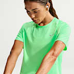 Haut de running à manches courtes Dri-FIT Nike Swift pour femme