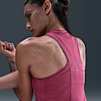 Camiseta de tirantes de correr Dri-FIT para mujer Nike Swift