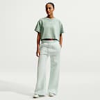 Nike Sportswear Classic Women's Loose Short-Sleeve Cropped T-Shirt