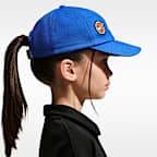 Gorra Statement Patch Club para niños talla pequeña Nike
