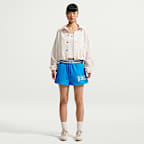 Shorts de tiro alto de 4" para mujer Nike Sportswear Phoenix Fleece