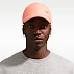 Gorra Swoosh metálica sin estructura Nike Dri-FIT Club