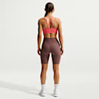 Shorts da ciclista 20 cm a vita alta Nike Zenvy – Donna