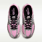 Tenis con detalles reflejantes para mujer Nike Air Max Moto 2K