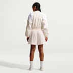 Γυναικείο ανάλαφρο ψηλόμεσο σορτς από ripstop ύφασμα σε ριχτή γραμμή Nike Sportswear