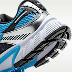 Nike V5 RNR Women's Shoes with Reflective Design Accents