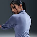 Playera de correr Dri-FIT UV de cierre de 1/4 para mujer Nike Swift