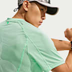 Nike Dri-FIT Kurzarm-Laufoberteil (Herren)
