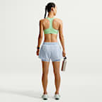 สปอร์ตบราผู้หญิงเสริมฟองน้ำ Nike Swoosh Medium Support