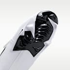 Nike Diamond Turf 2 Football Cleats