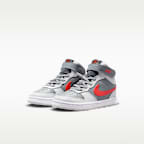 Tenis para niños de preescolar Nike Court Borough Mid 2