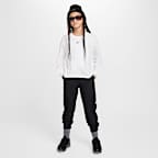 Nike Sportswear Essential Big Kids' (Girls') Long-Sleeve T-Shirt