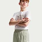 Nike Sportswear Club Older Kids' 15cm (approx.) Woven Shorts
