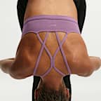 Nike Zenvy Strappy Sujetador deportivo de sujeción ligera con almohadilla - Mujer