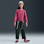 Nike Sportswear Essential Big Kids' (Girls') Long-Sleeve T-Shirt