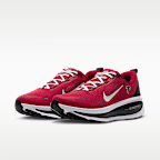 Tenis de correr en pavimento de la NFL para hombre Nike Vomero 18 (Atlanta Falcons)