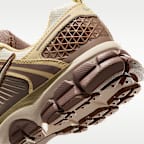 Nike Vomero 5 Older Kids' Shoes with Reflective Design Accents