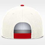Gorra universitaria Nike Dri-FIT ajustable con estructura A-Frame para hombre Georgia Rise