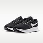 Nike Run Swift 3 Men's Road Running Shoes (Extra Wide)