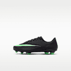 Tacos de futbol para terrenos múltiples de corte low para niños de preescolar Nike Jr. Mercurial Vapor 17 Club