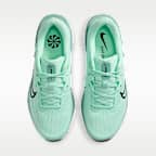 Tenis de correr en pavimento para mujer Nike Quest 6