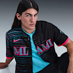 Jersey Nike Dri-FIT ADV de la MLB Limited para hombre Miami Marlins City Connect