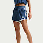 Nike スポーツウェア チル テリー ウィメンズ ミッドライズ ショートパンツ