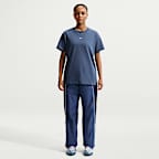 Nike Sportswear Classic Women's Oversized T-Shirt