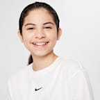 T-shirt Nike Sportswear Essential Júnior (Rapariga)