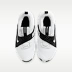 Nike Team Hustle D 12 大童籃球鞋