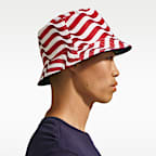 Gorro tipo pescador cuadrado de futbol Nike USA Apex