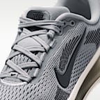 Nike Vomero 18 Older Kids' Road Running Shoes