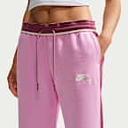 Pants deportivos de tiro medio para mujer Nike Studio Fleece Medium Weight "Nike Run Club"