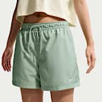 Shorts de tiro medio para mujer Nike Sportswear Classic Wovens
