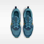 Nike Cosmic Runner Big Kids' Road Running Shoes