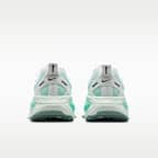 Nike Vomero 18 女款路跑鞋