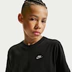 Playera para niños talla grande Nike Sportswear