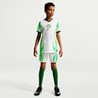 Jersey de fútbol Nike Dri-FIT Replica de Nigeria visitante 2026 Stadium para niños talla grande
