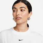 Nike Sportswear Essential Damen-T-Shirt