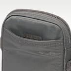 Nike Heritage 斜背包 (小型，1 公升)