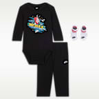 Conjunto de regalo de 3 piezas Boxy Holiday para bebé (0 a 9 meses) Nike 