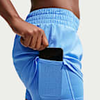 Nike One Dri-FIT Normal Belli 8 cm 2'si 1 Arada Kadın Şortu