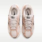Nike V5 RNR Suede Women's Shoes