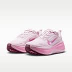 Nike Vomero Plus női országúti futócipő