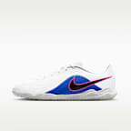 Nike Tiempo Maestro Club Indoor/Court Low-Top Soccer Shoes